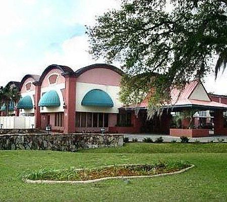 Bella Oasis Hotel Хомосасса Экстерьер фото